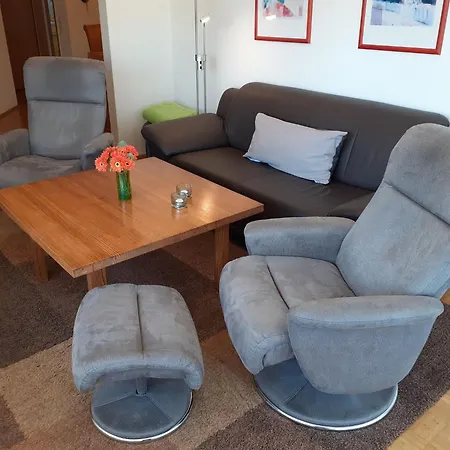 Apartment Premium-ferienwohnung Mit Balkon Und Bergblick By Interhome *