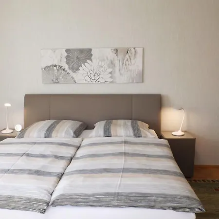 Premium-ferienwohnung Mit Balkon Und Bergblick By Interhome *