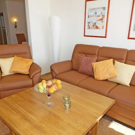 Premium-ferienwohnung Mit Balkon Und Bergblick By Interhome Apartment *
