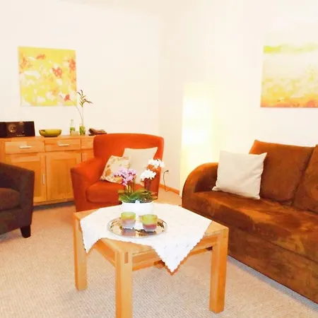 Apartment Premium-ferienwohnung Mit Balkon Und Bergblick By Interhome