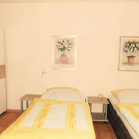 Premium-ferienwohnung Mit Balkon Und Bergblick By Interhome