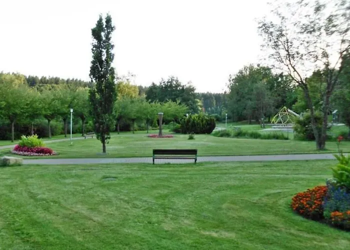 Apartment Premium-ferienwohnung Mit Balkon Und Bergblick By Interhome