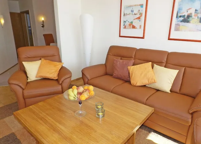 Premium-ferienwohnung Mit Balkon Und Bergblick By Interhome Apartment *